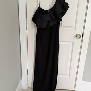 White/black tie dress